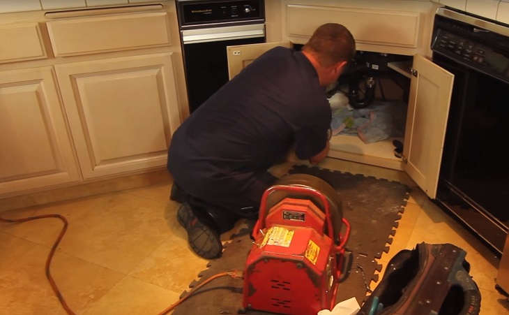 Travaux d'assainissement et de plomberie 